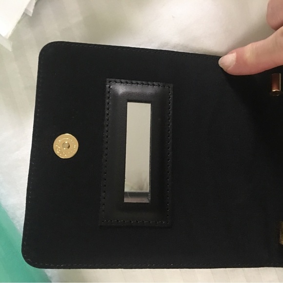 ST. JOHN PAILLETTES BLACK JACKET EXCELLENT CONDITION  MATCHING BAG PAILLETTES - Picture 12 of 13